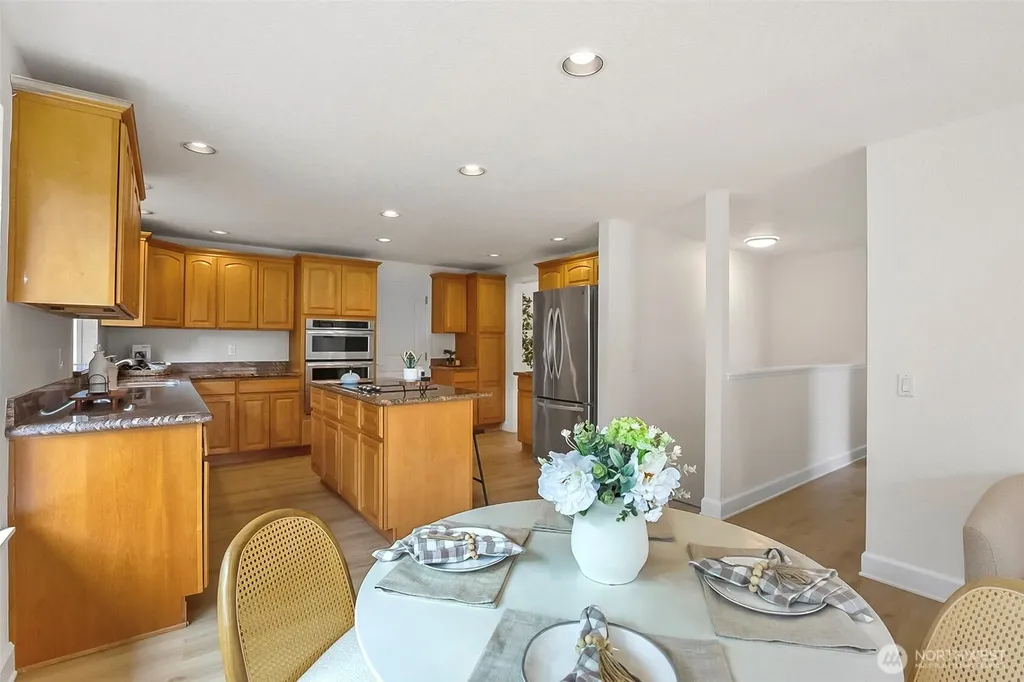 6164 NE 192nd Street Kenmore WA 98028