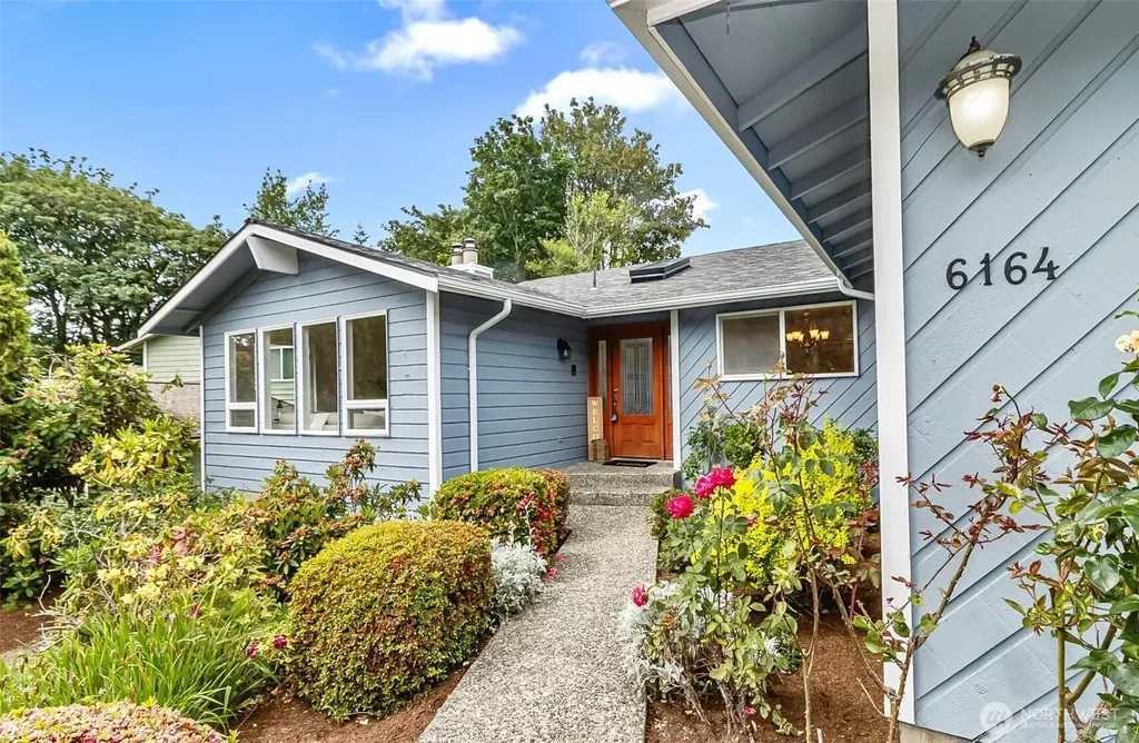 6164 NE 192nd Street Kenmore WA 98028
