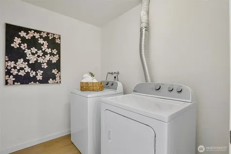 6164 NE 192nd Street Kenmore WA 98028