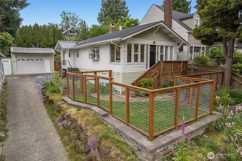6533 20th Avenue NE Seattle WA 98115