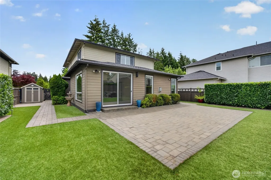 27901 106th Avenue SE Kent WA 98030