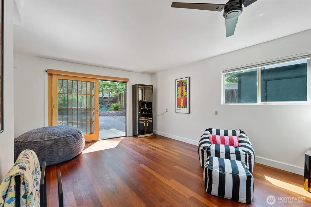 200 N Cove Road Shelton WA 98584