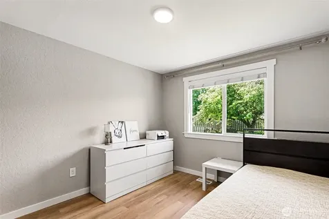 28605 30th Avenue S Federal Way WA 98003