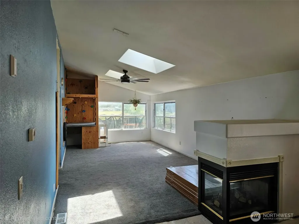 201 W Oakview Avenue Centralia WA 98531