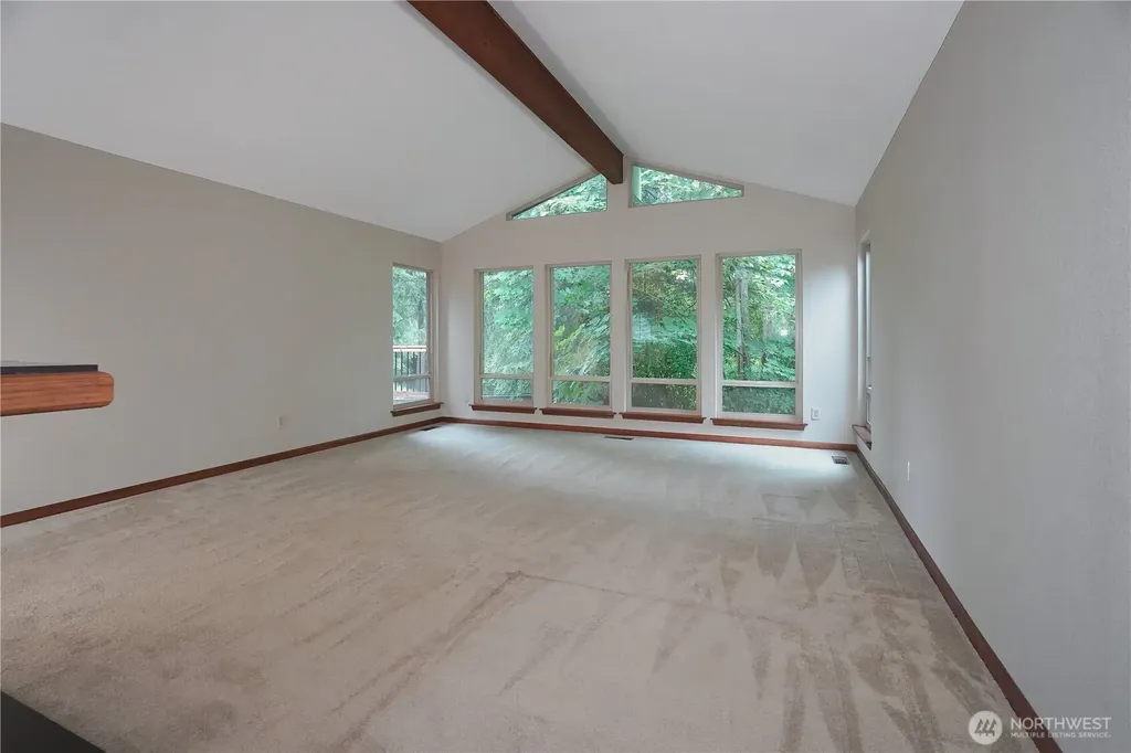 28316 190th Avenue SE Kent WA 98042