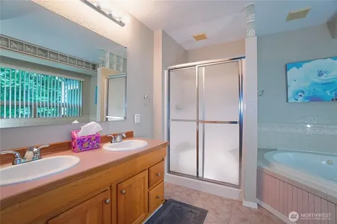 28316 190th Avenue SE Kent WA 98042