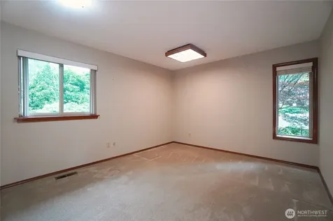 28316 190th Avenue SE Kent WA 98042