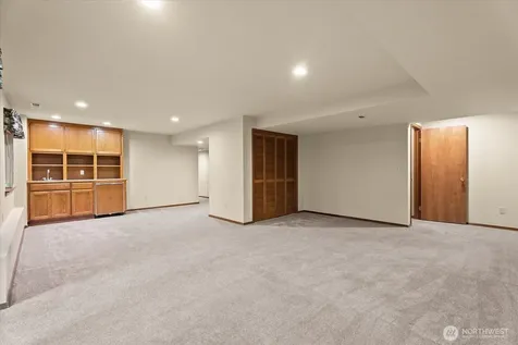 28316 190th Avenue SE Kent WA 98042
