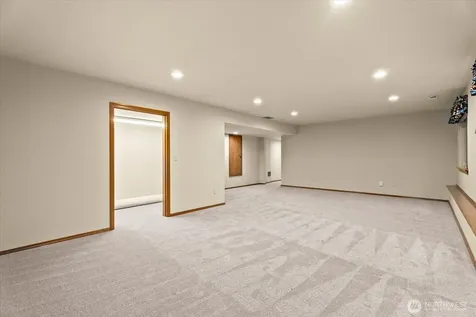 28316 190th Avenue SE Kent WA 98042