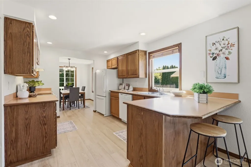 15104 46th Place W Lynnwood WA 98087