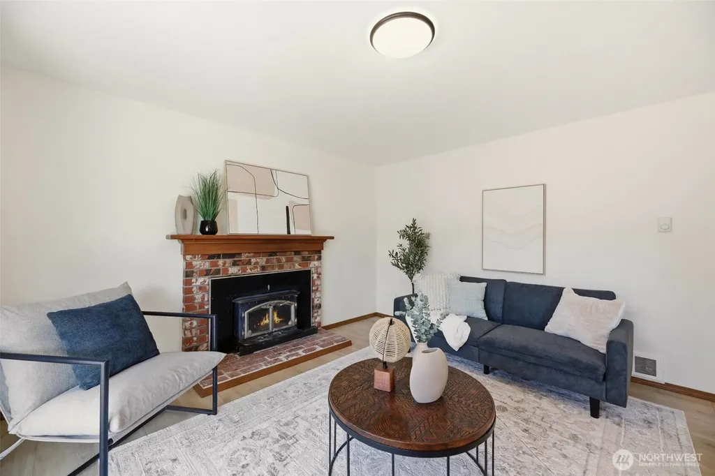 15104 46th Place W Lynnwood WA 98087