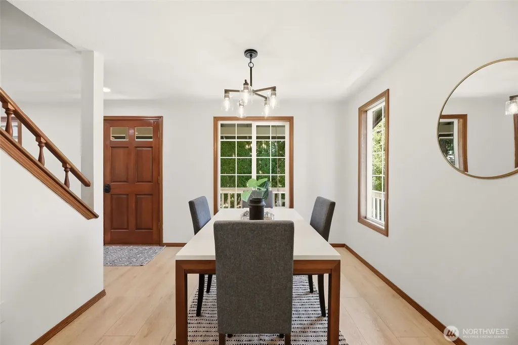 15104 46th Place W Lynnwood WA 98087