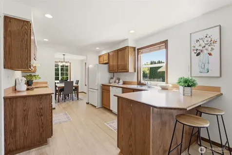 15104 46th Place W Lynnwood WA 98087