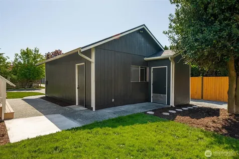 15104 46th Place W Lynnwood WA 98087