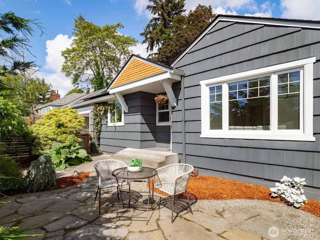 7264 27th Avenue NE Seattle WA 98115