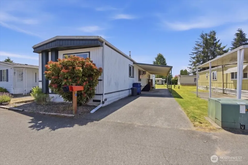16600 25th Ave NE Marysville WA 98271