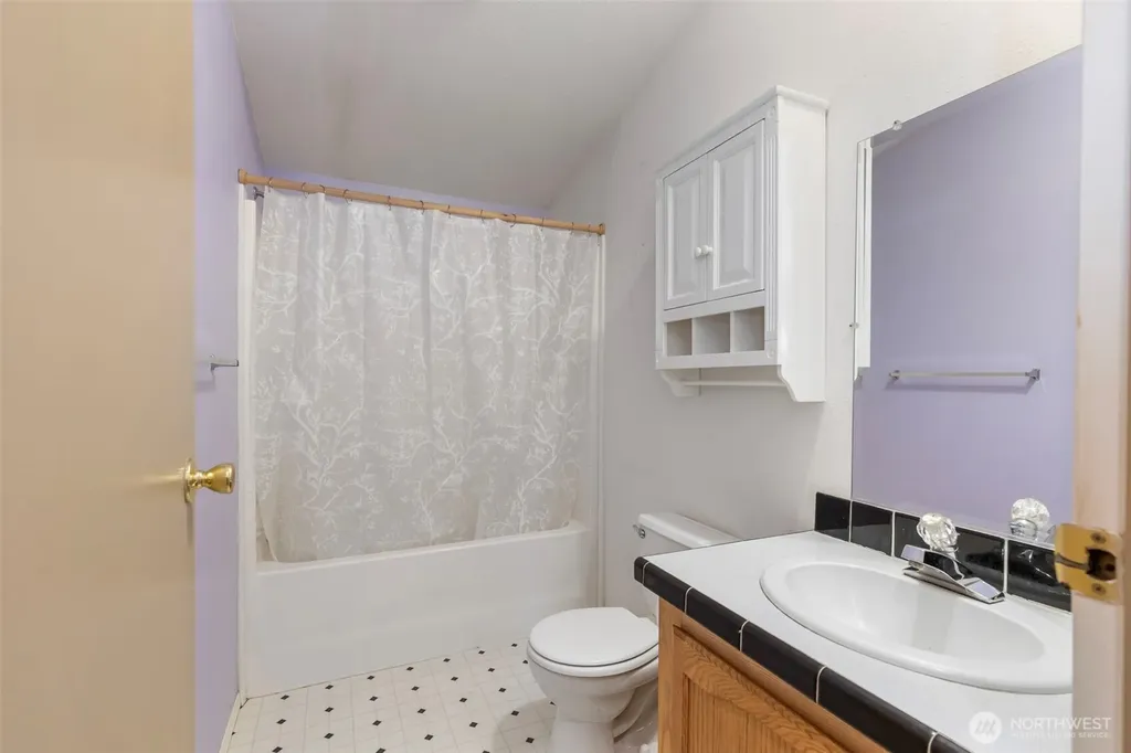 2333 Cape George Road Port Townsend WA 98368