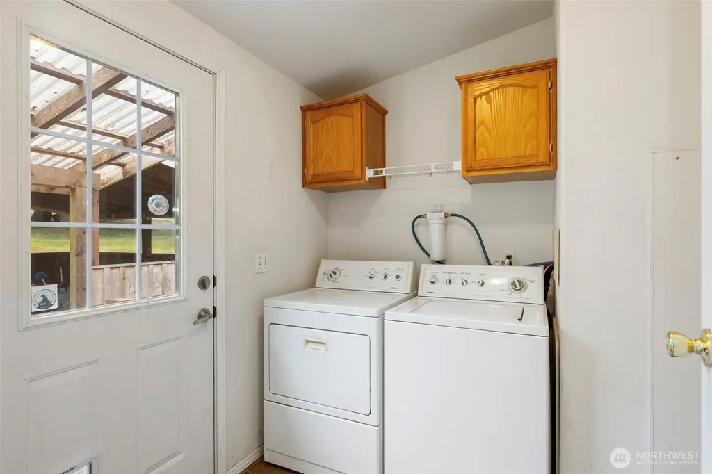 2333 Cape George Road Port Townsend WA 98368