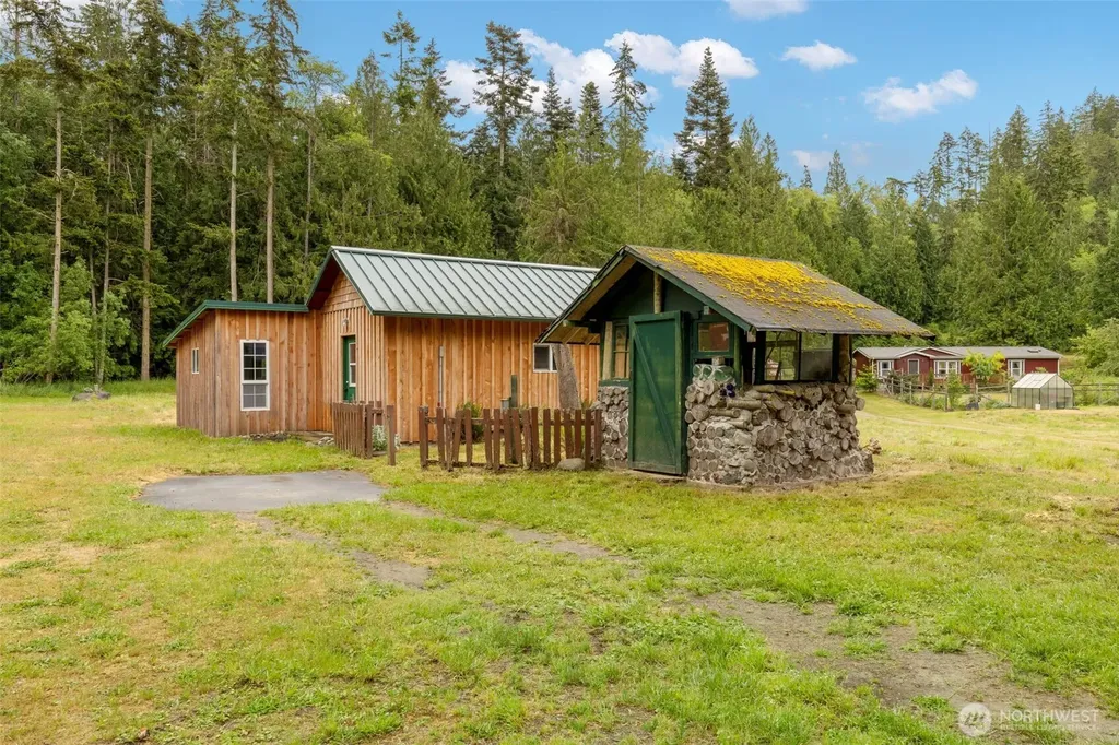 2333 Cape George Road Port Townsend WA 98368