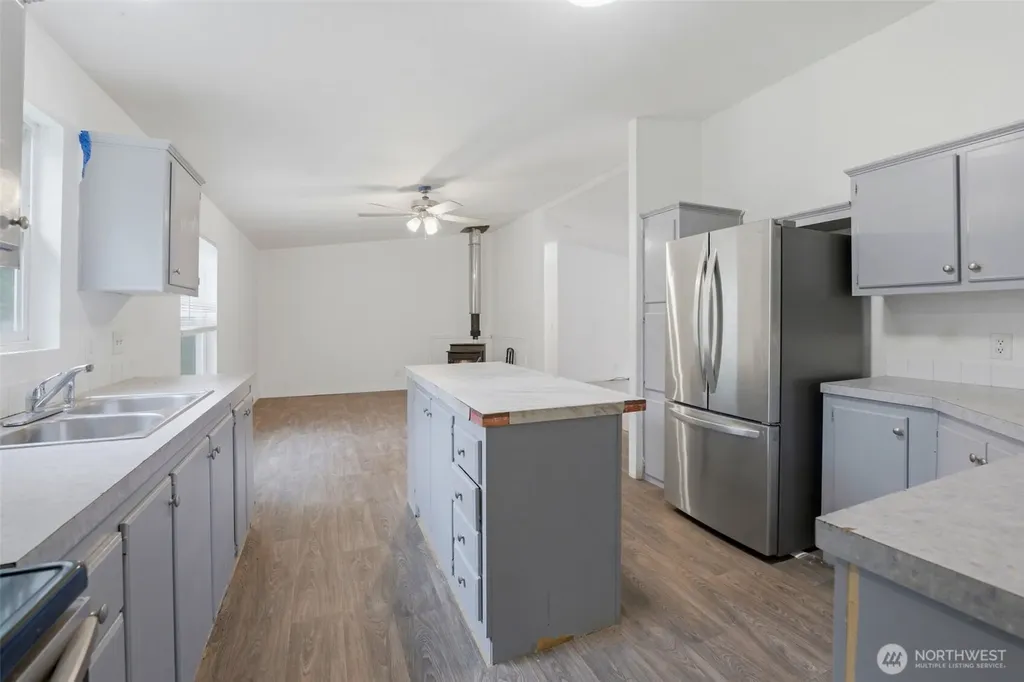 15511 Bay Ridge Drive NW Poulsbo WA 98370