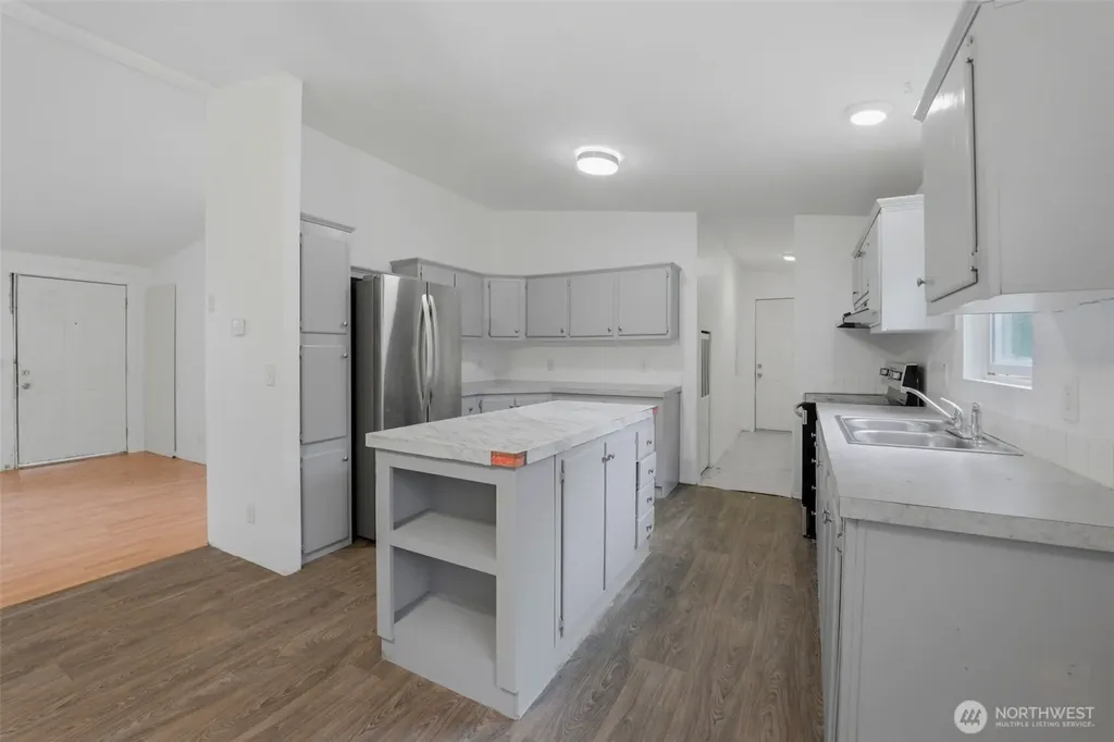 15511 Bay Ridge Drive NW Poulsbo WA 98370