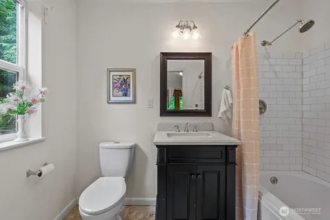 28505 137th Avenue SW Vashon WA 98070