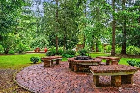28505 137th Avenue SW Vashon WA 98070