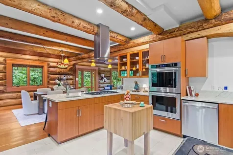 28505 137th Avenue SW Vashon WA 98070