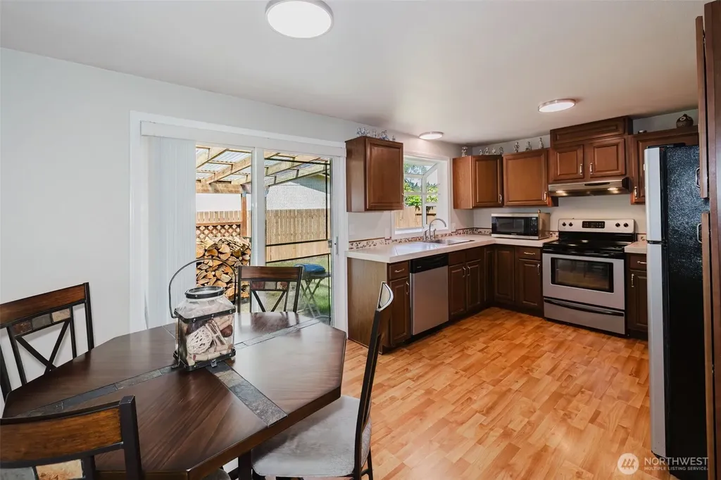 8089 Blue Oak Parkway NE Bremerton WA 98311