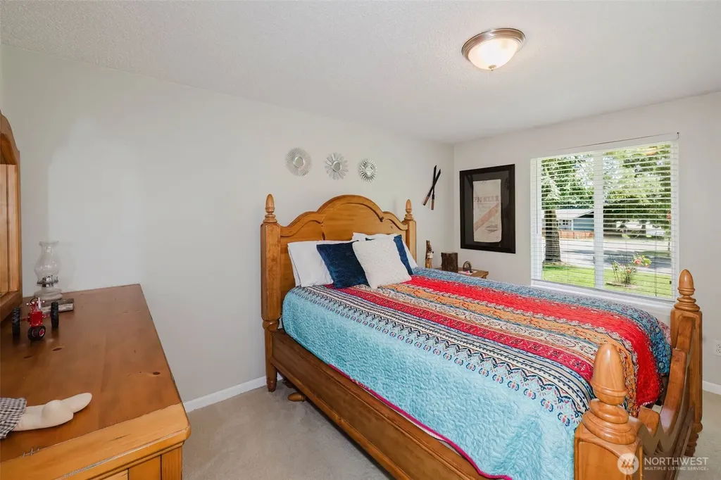 8089 Blue Oak Parkway NE Bremerton WA 98311