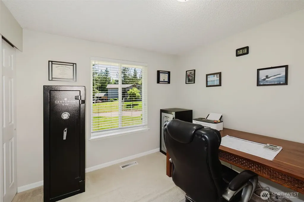 8089 Blue Oak Parkway NE Bremerton WA 98311
