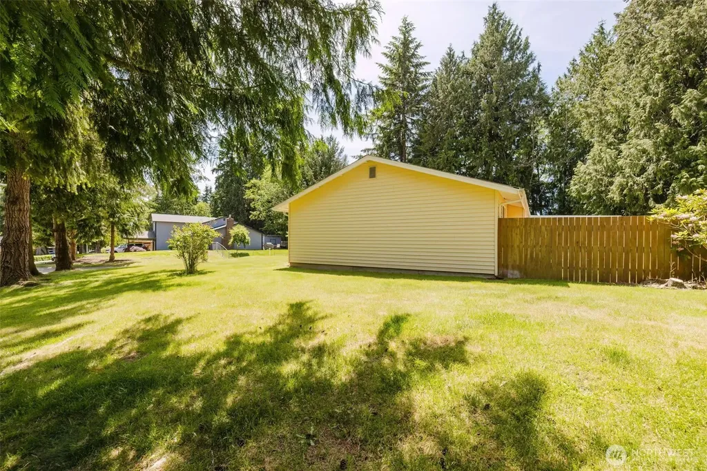8089 Blue Oak Parkway NE Bremerton WA 98311