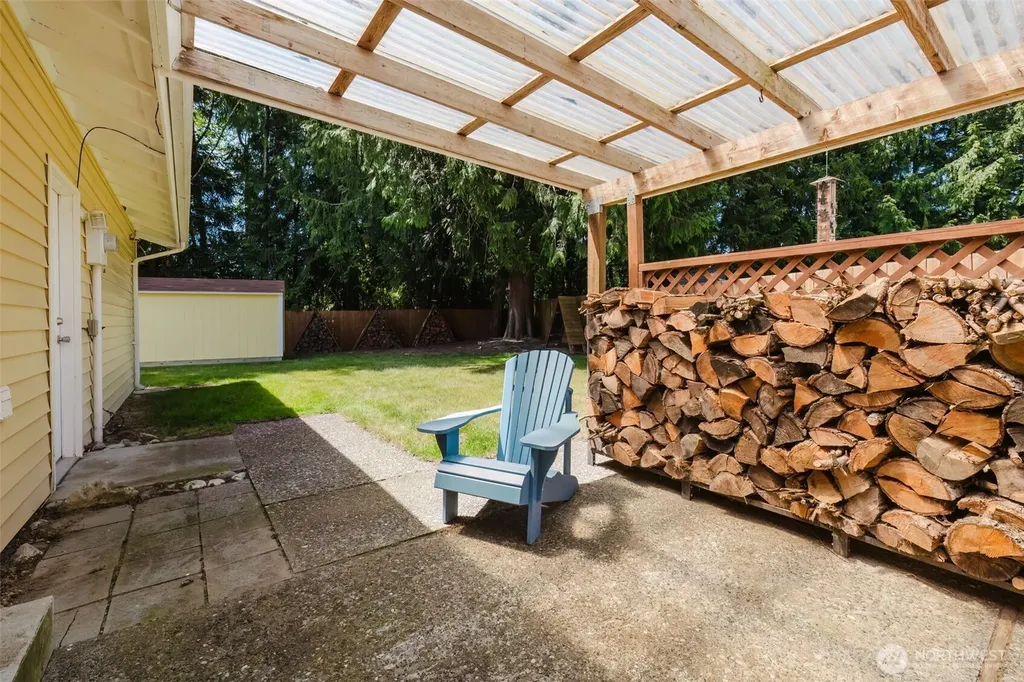 8089 Blue Oak Parkway NE Bremerton WA 98311