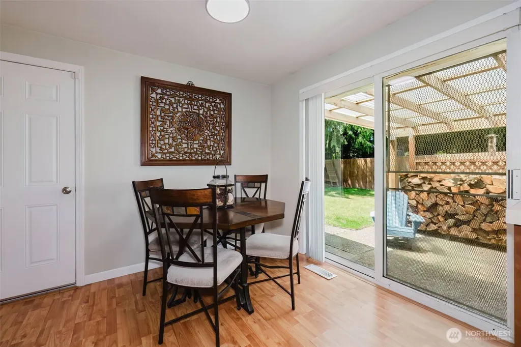 8089 Blue Oak Parkway NE Bremerton WA 98311