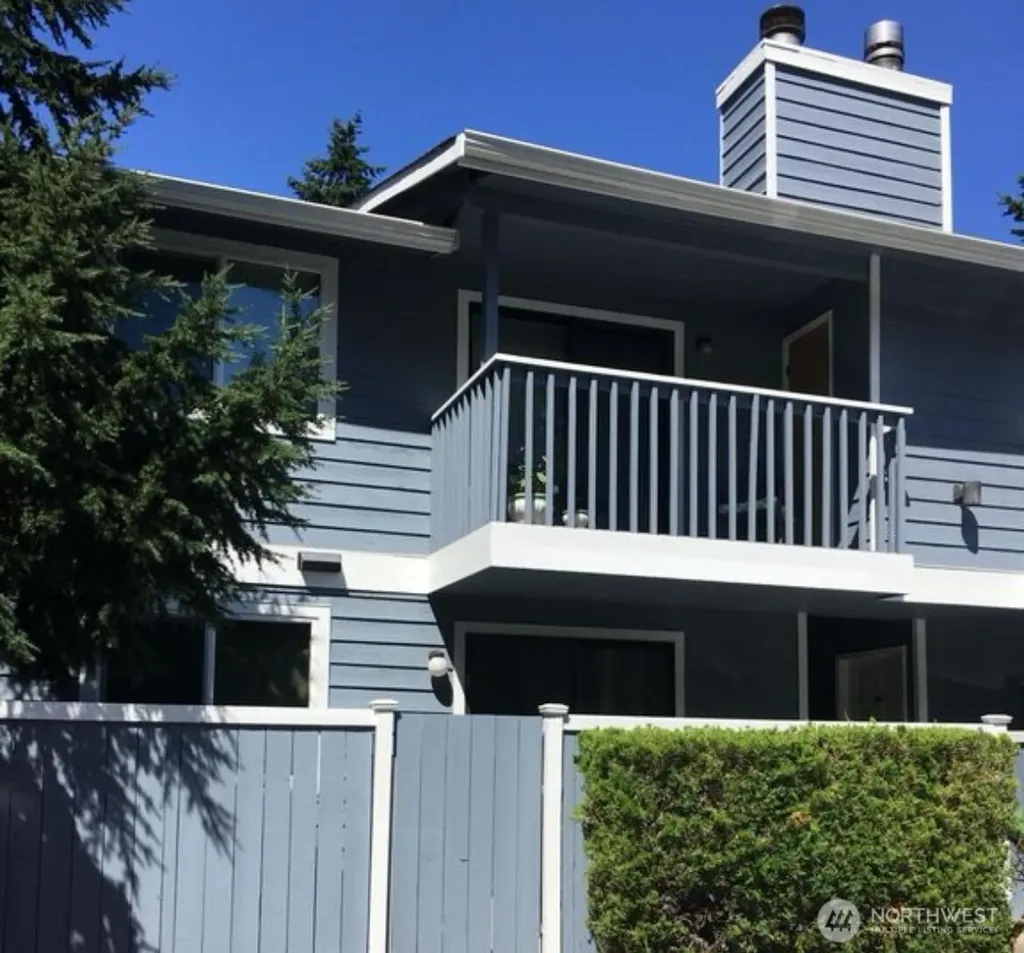 5618 198th Street SW Lynnwood WA 98036