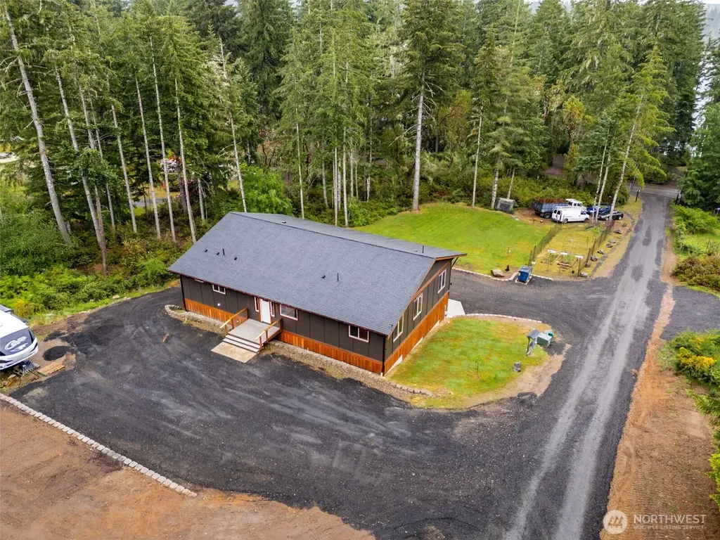 4311 E Mason Lake Dr W Grapeview WA 98546