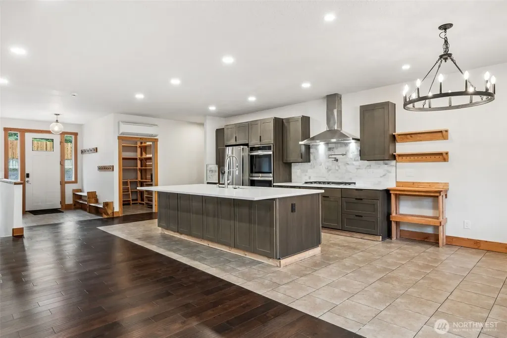 4311 E Mason Lake Dr W Grapeview WA 98546