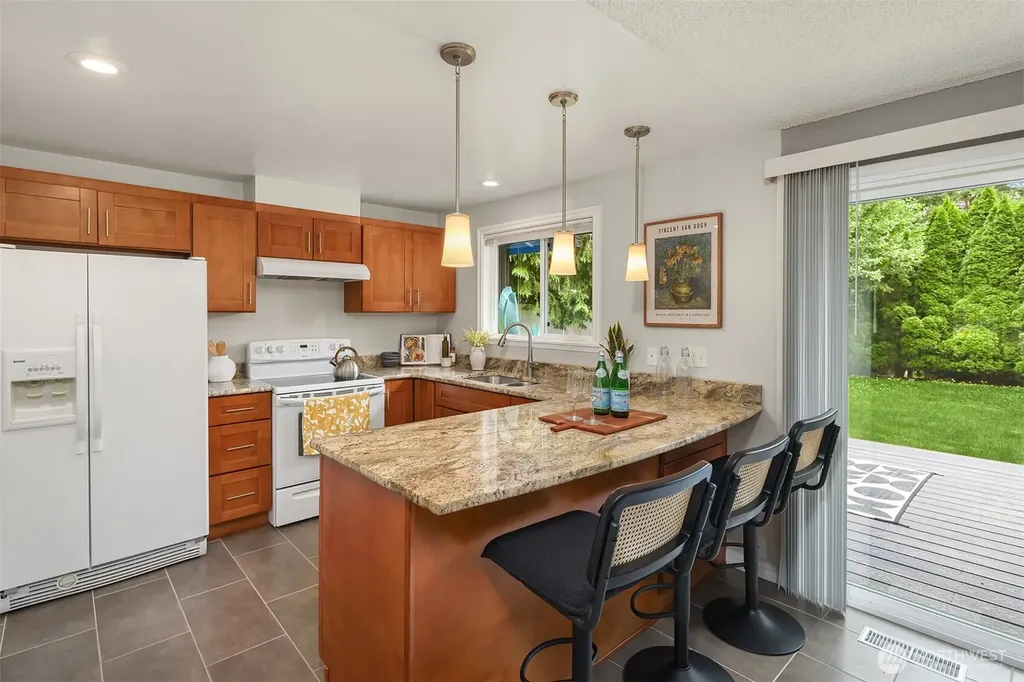 12923 NE 144th NE Place Kirkland WA 98034