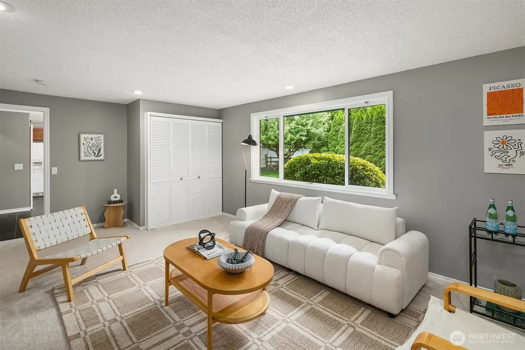 12923 NE 144th NE Place Kirkland WA 98034