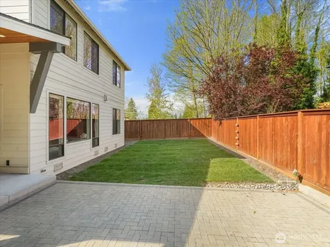 2824 Park Avenue N Renton WA 98056