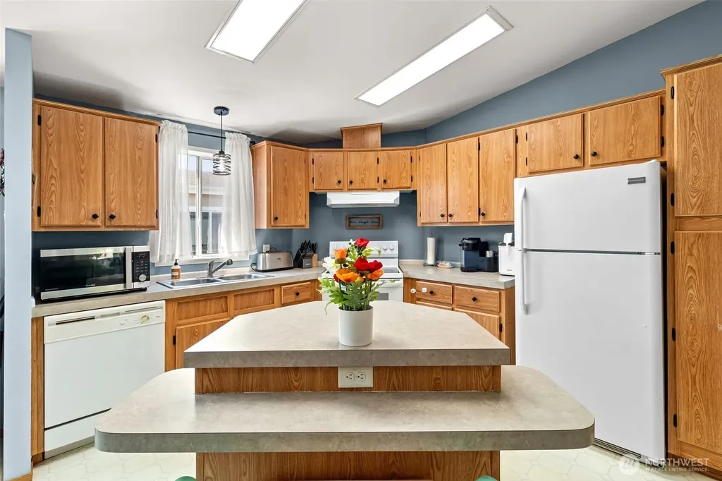 201 Oakview Centralia WA 98531