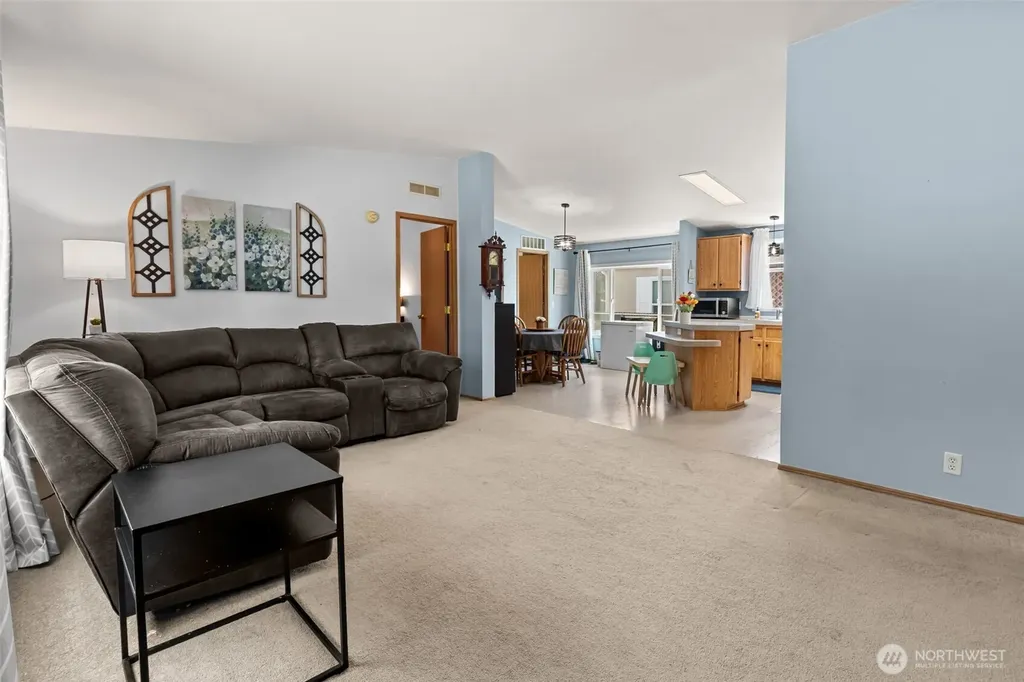 201 Oakview Centralia WA 98531