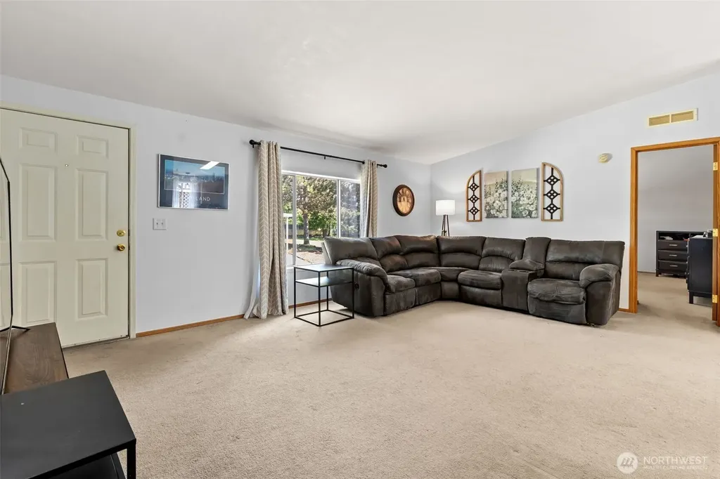 201 Oakview Centralia WA 98531