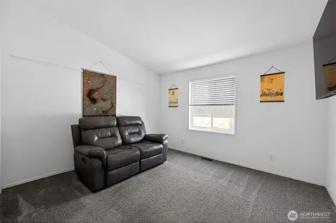 23708 Locust Way Bothell WA 98021