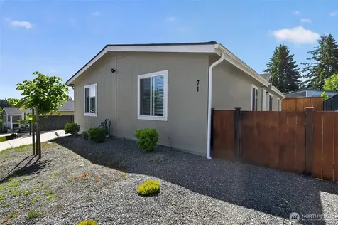 23708 Locust Way Bothell WA 98021