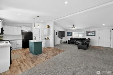 23708 Locust Way Bothell WA 98021