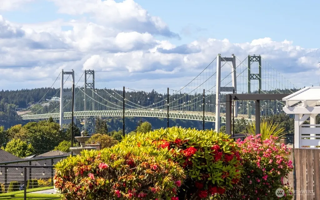 1212 S Fernside Drive Tacoma WA 98465