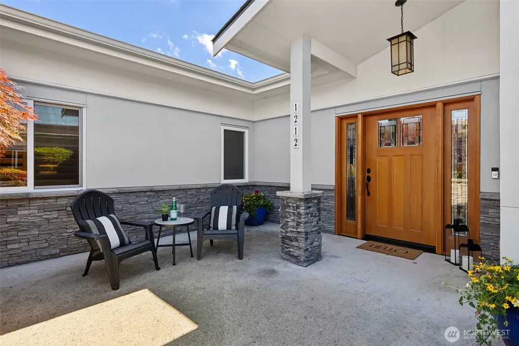 1212 S Fernside Drive Tacoma WA 98465