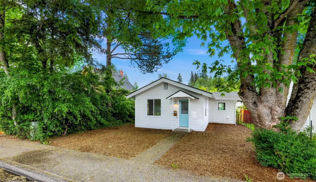 1524 Lincoln Street Bellingham WA 98229