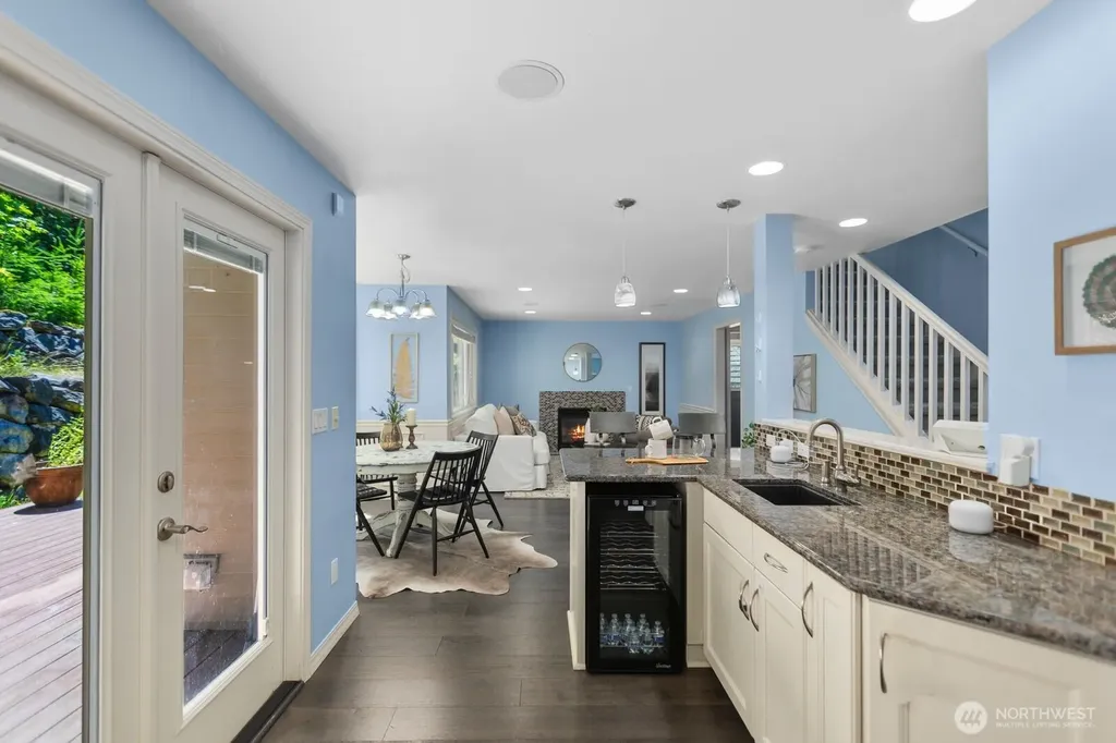 28226 15th Avenue S Federal Way WA 98003